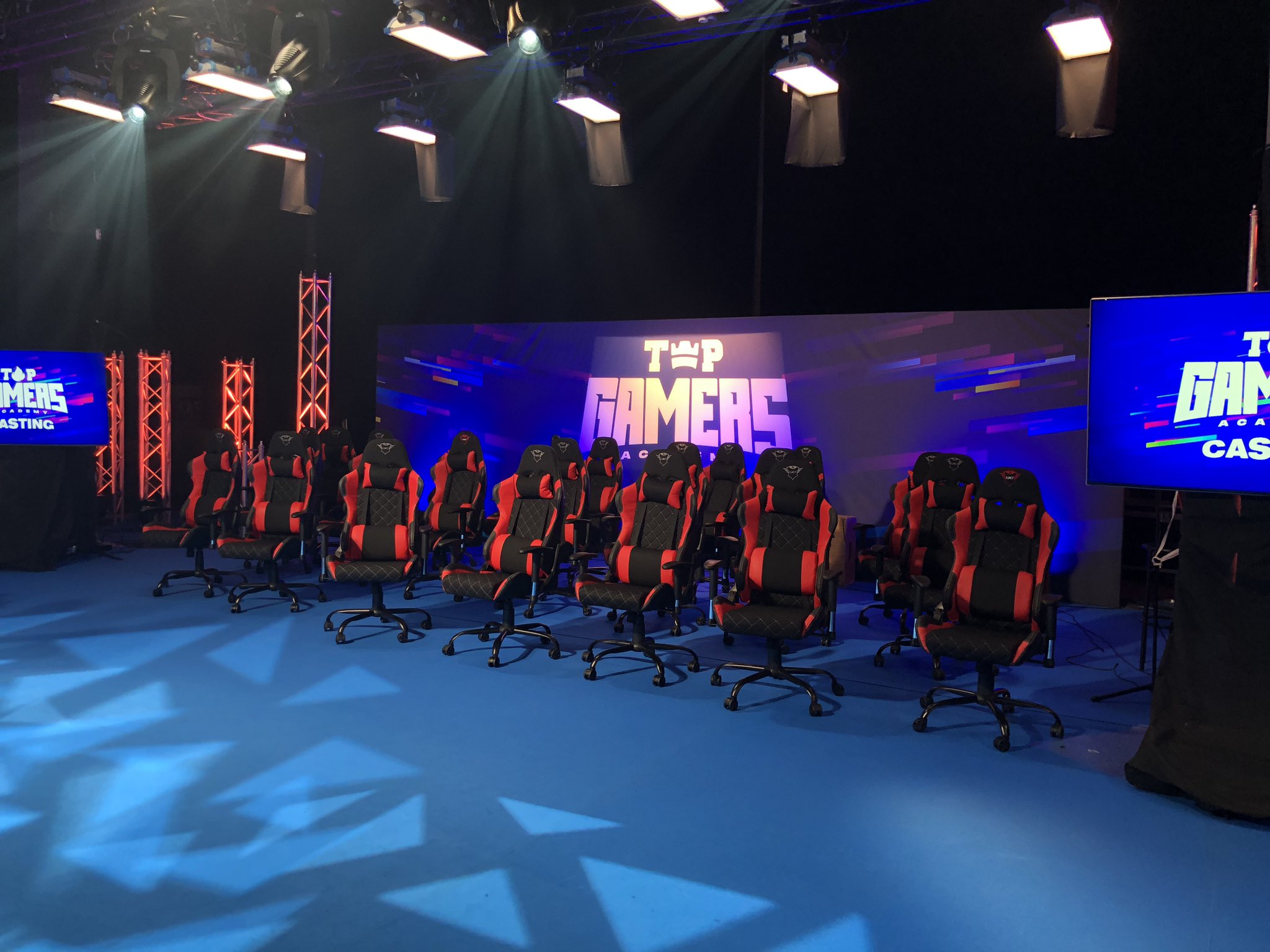 Top Gamers Academy